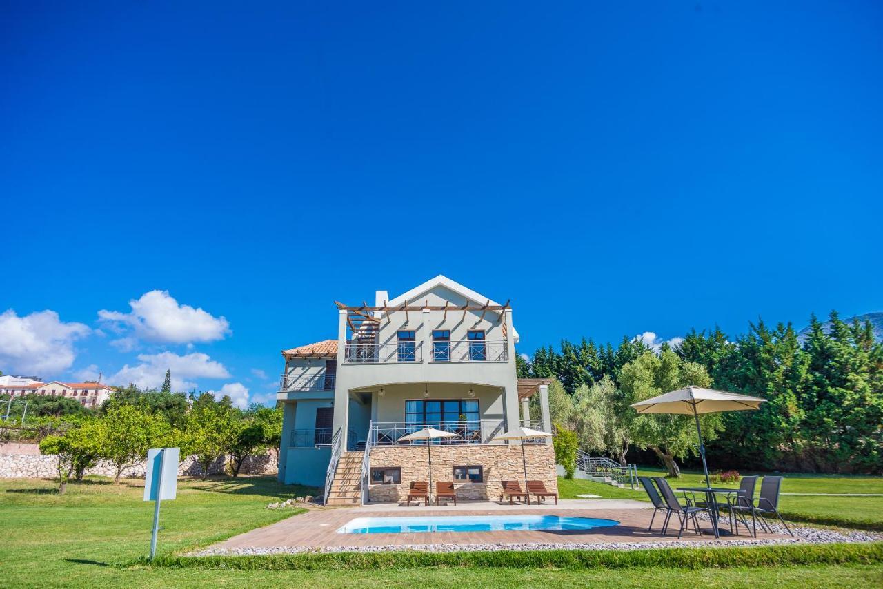 Filon Ktima Beachfront Upscale Villa Karavádhos エクステリア 写真