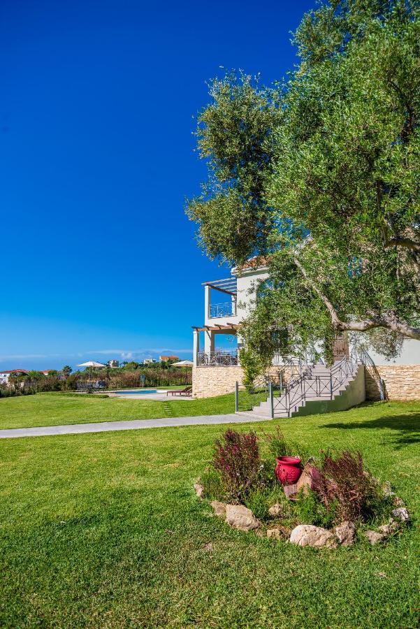 Filon Ktima Beachfront Upscale Villa Karavádhos エクステリア 写真